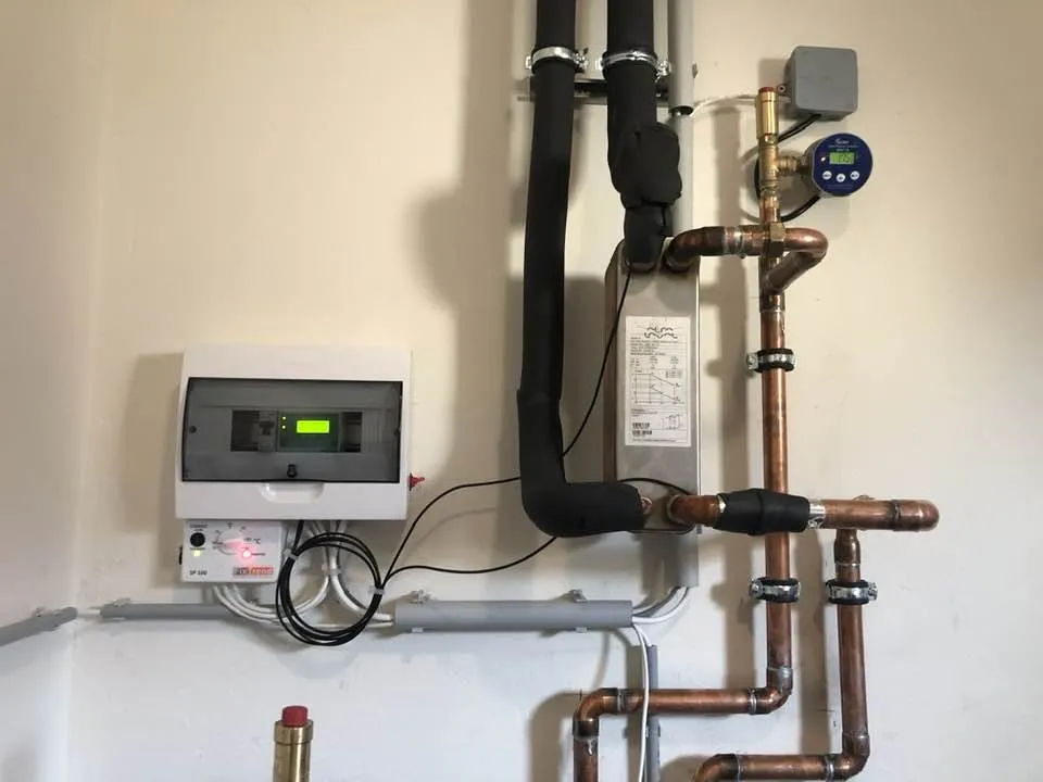 AsT Cool Elektric háttérkép